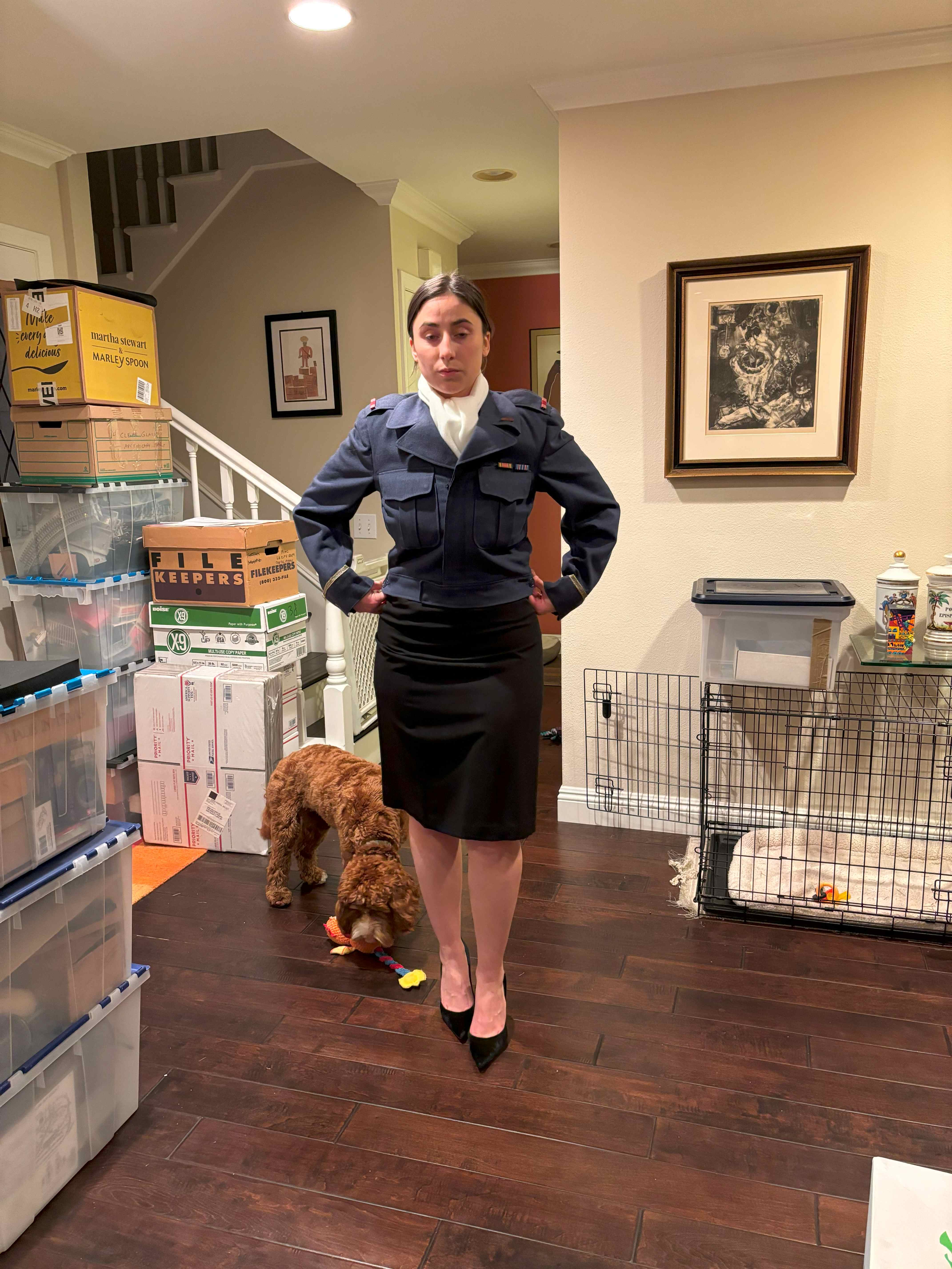 JWELLS_MM_OFFICERCostume_8